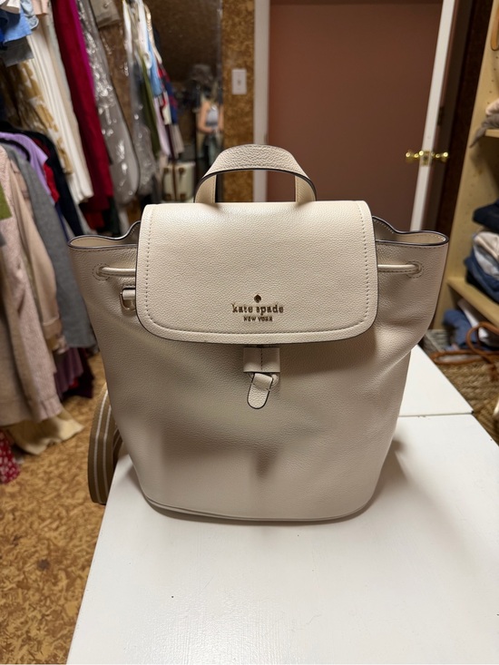 kate spade Handbags - Kate Spade Cream Leather Backpack